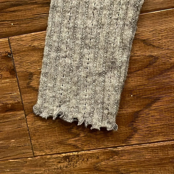 Aeropostale The OG Tee Collection Shrunken Tee in Gray Size M - Picture 5 of 6